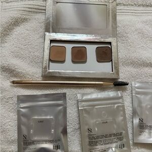 Brow Palette with Brush - Chai and Oak Shades